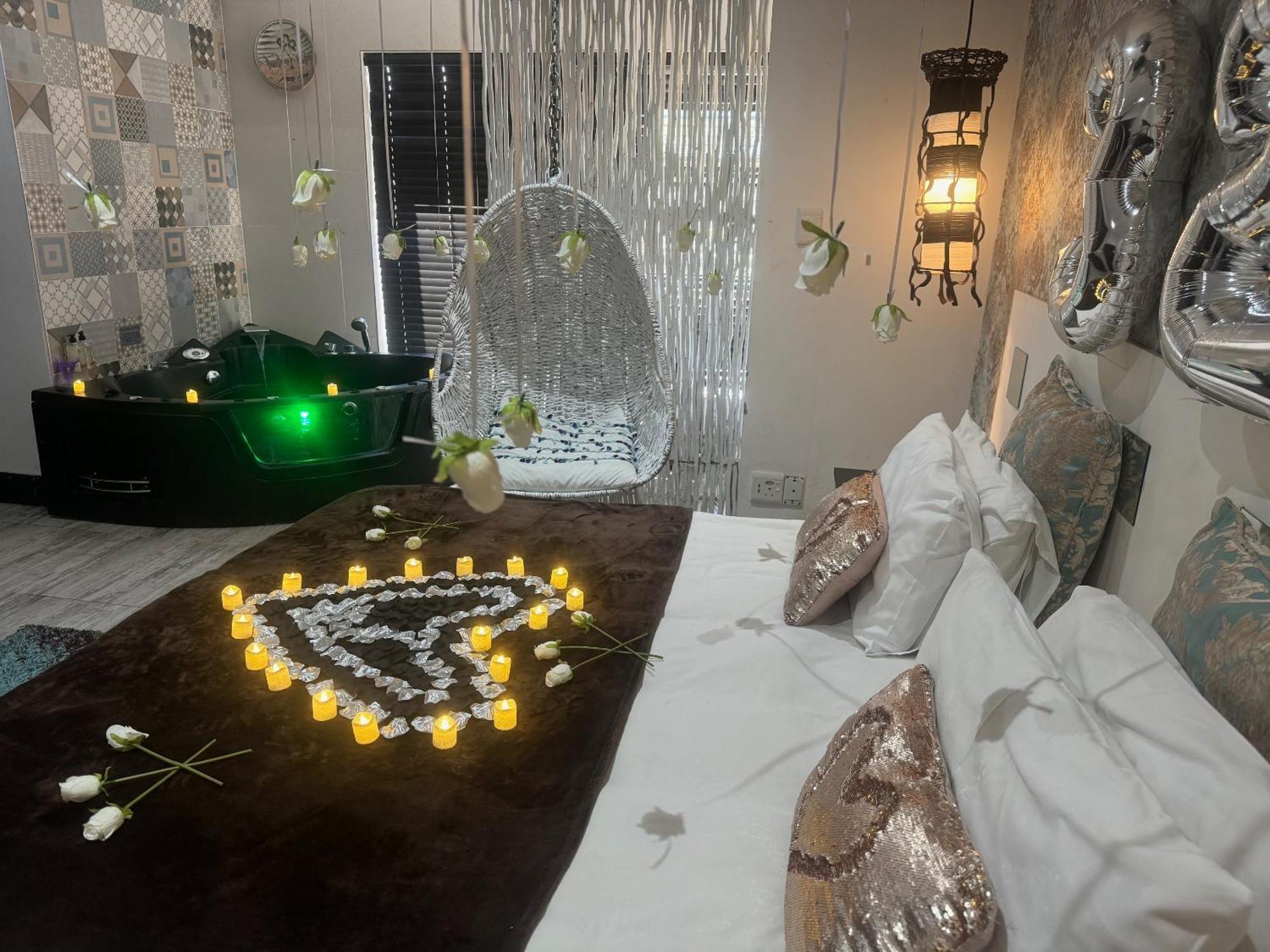 Africa Paradise - Or Tambo Airport Boutique Hotel Benoni Eksteriør bilde